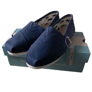 Toms Women’s Navy Slip On Shoe Size: 7 Brand New with Tags